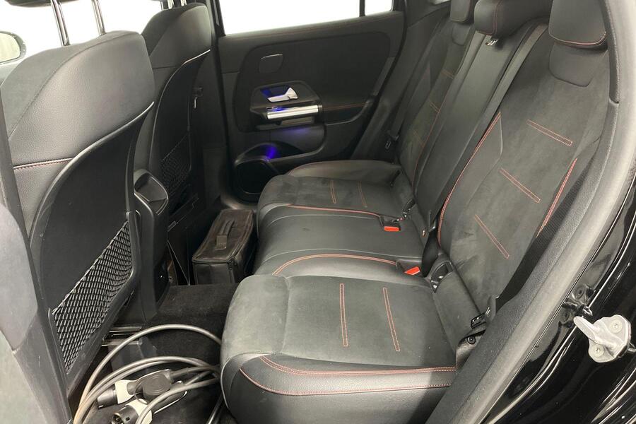 Mercedes-Benz GLA vaihtoauto