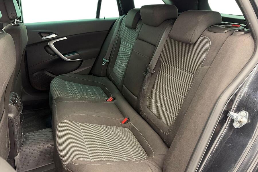 Opel Insignia vaihtoauto