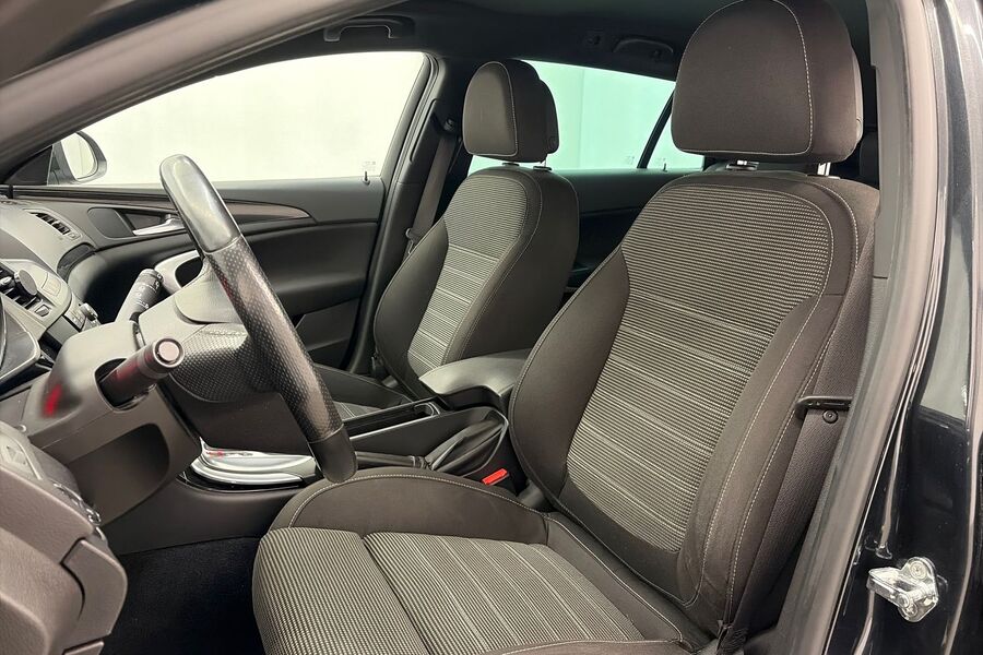 Opel Insignia vaihtoauto