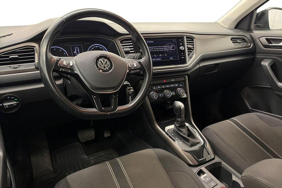 Volkswagen T-Roc vaihtoauto