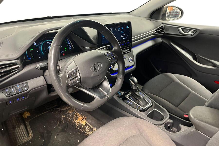 Hyundai IONIQ plug-in vaihtoauto