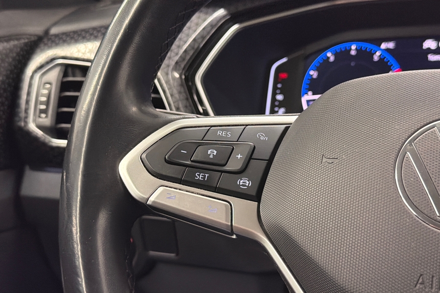 Volkswagen T-Cross vaihtoauto