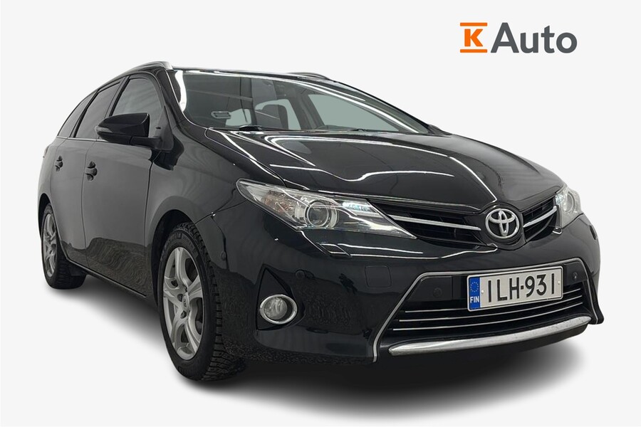 Toyota Auris vaihtoauto