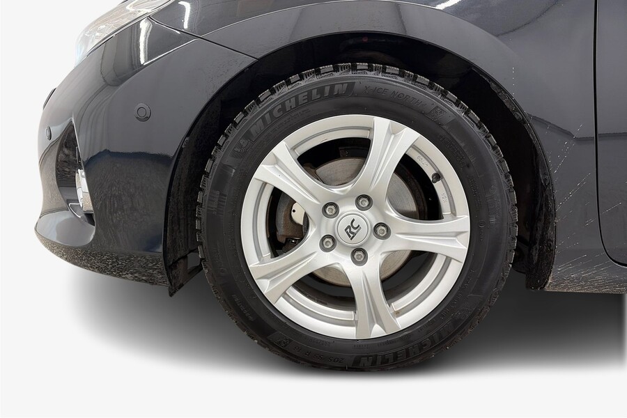 Toyota Auris vaihtoauto