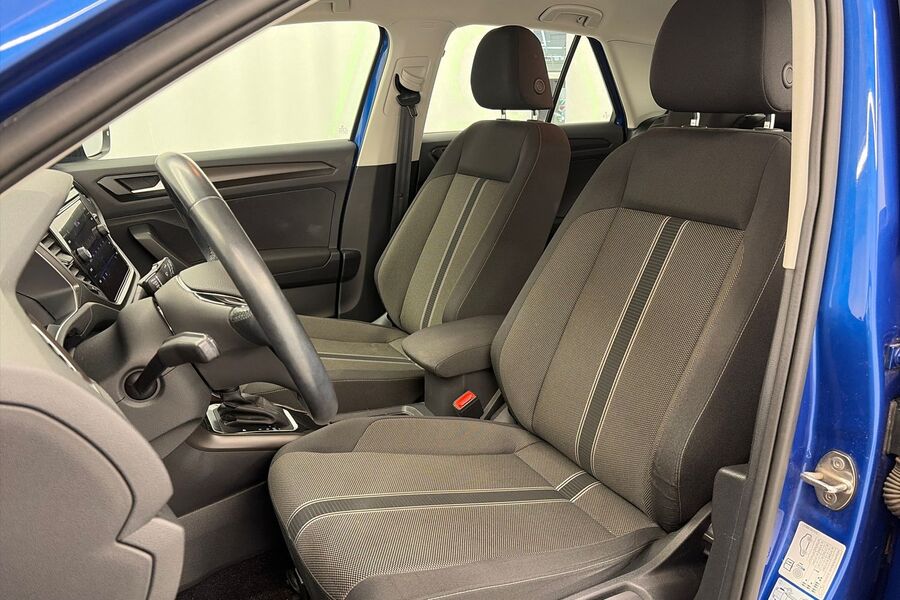 Volkswagen T-Roc vaihtoauto