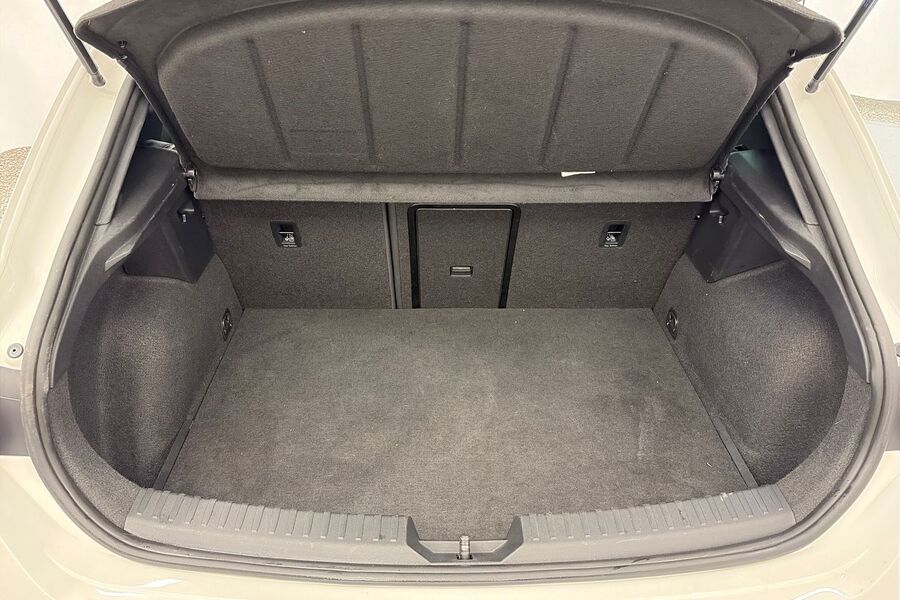 SEAT Leon vaihtoauto