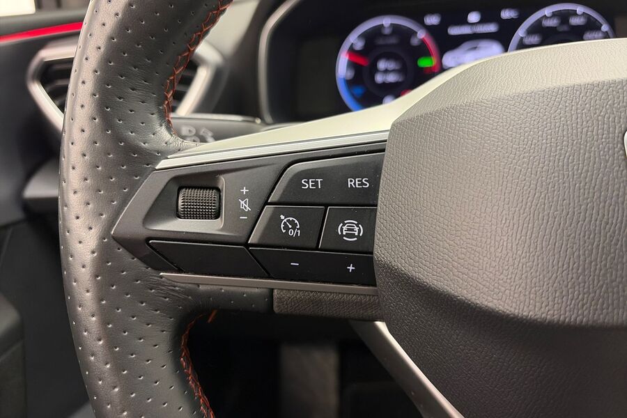 SEAT Leon vaihtoauto