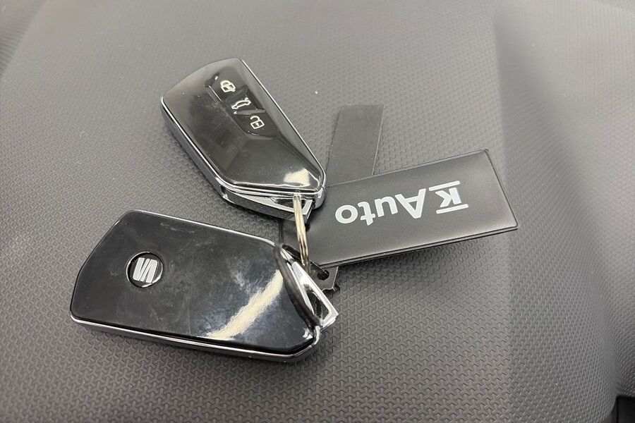 SEAT Leon vaihtoauto