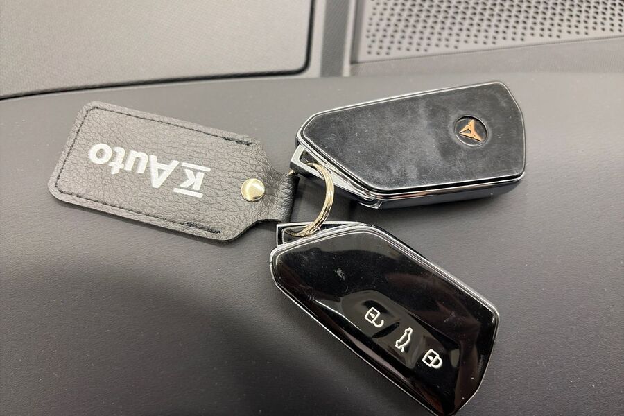 Cupra Born vaihtoauto