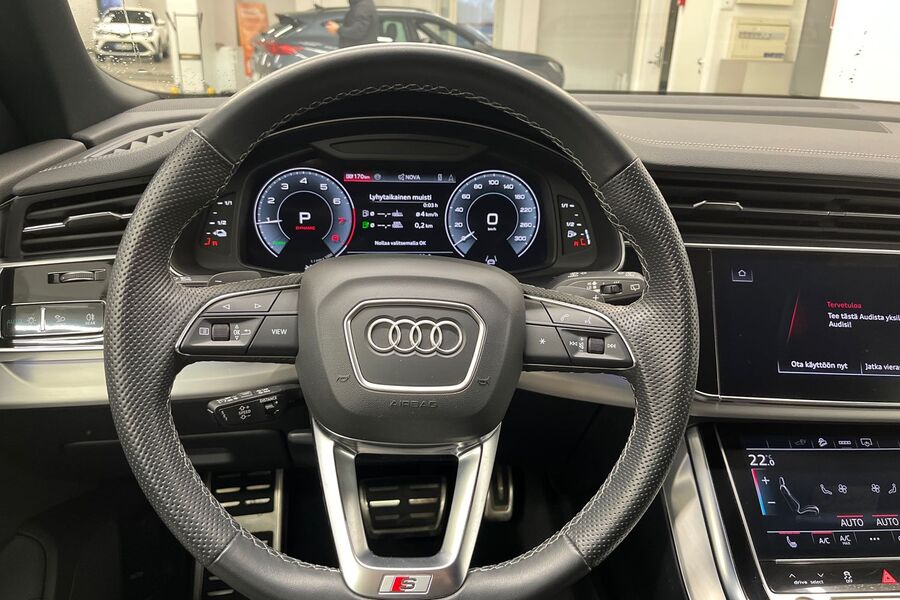 Audi Q8 vaihtoauto