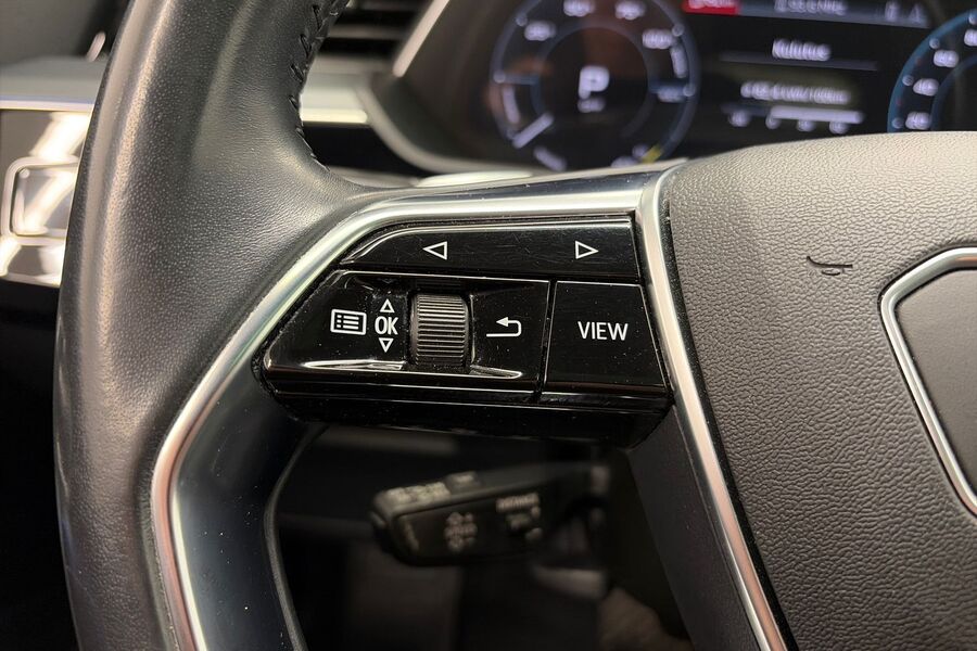 Audi e-tron vaihtoauto