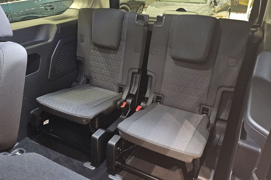 Volkswagen Caddy Maxi vaihtoauto