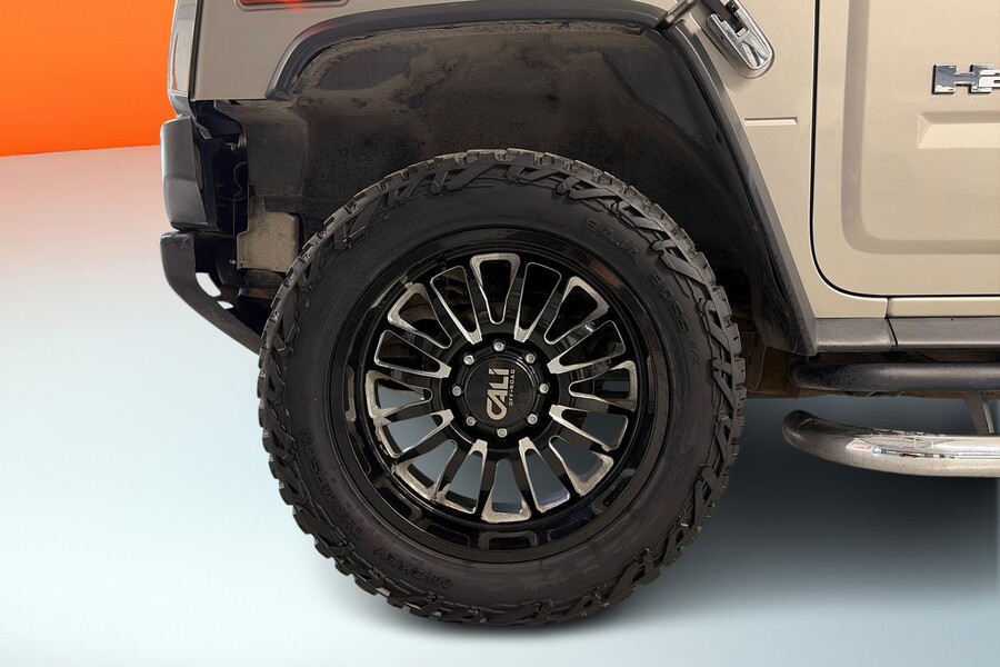 Hummer H2 vaihtoauto