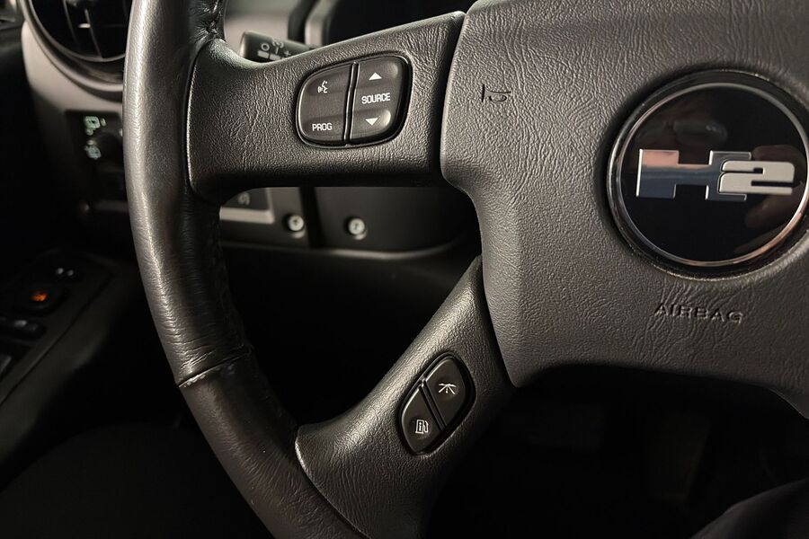 Hummer H2 vaihtoauto