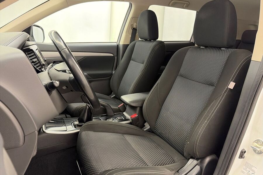 Mitsubishi Outlander vaihtoauto