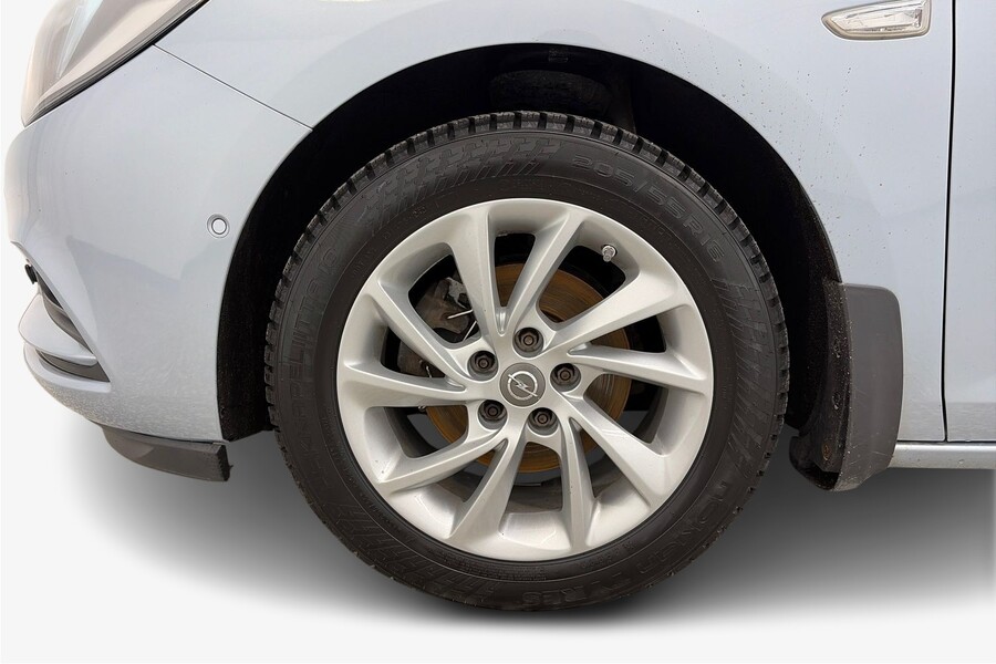 Opel Astra vaihtoauto