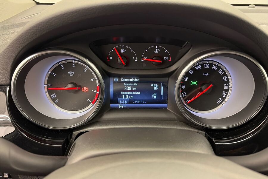 Opel Astra vaihtoauto