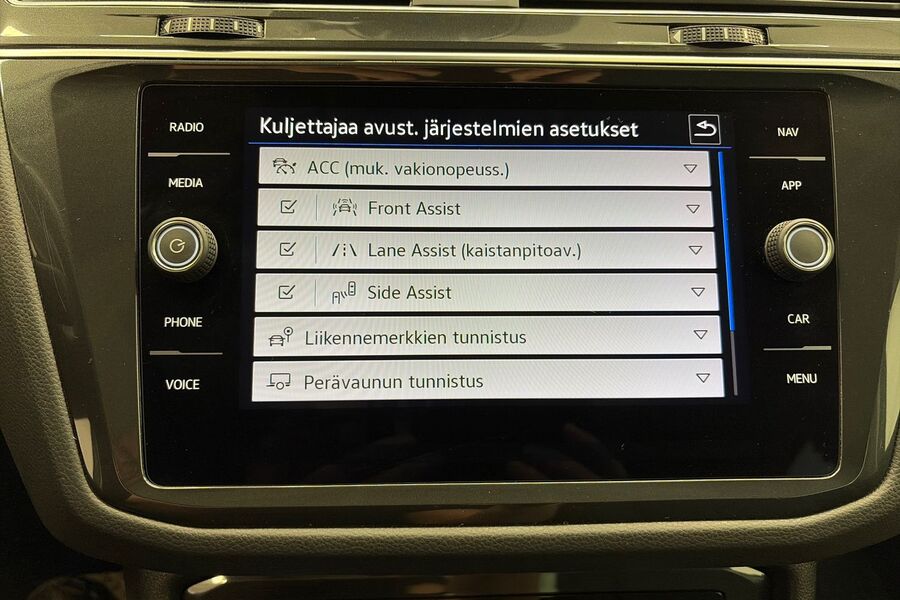 Volkswagen Tiguan vaihtoauto