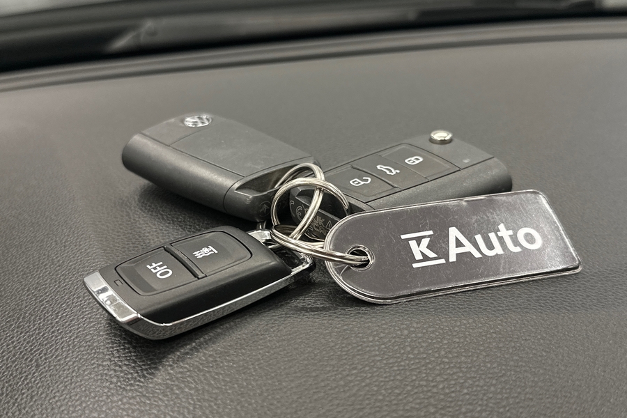 Volkswagen T-Roc vaihtoauto