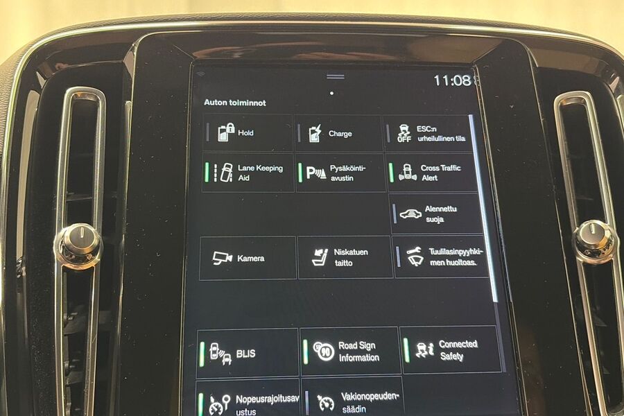 Volvo XC40 vaihtoauto