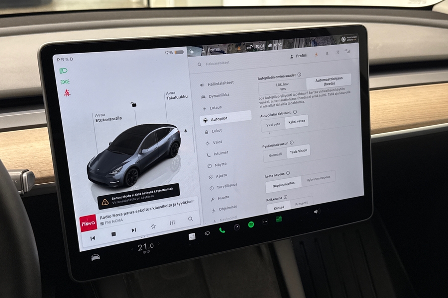 Tesla Model Y vaihtoauto