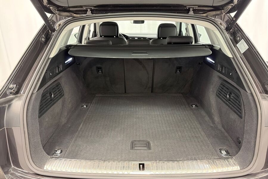 Audi Q8 e-tron vaihtoauto