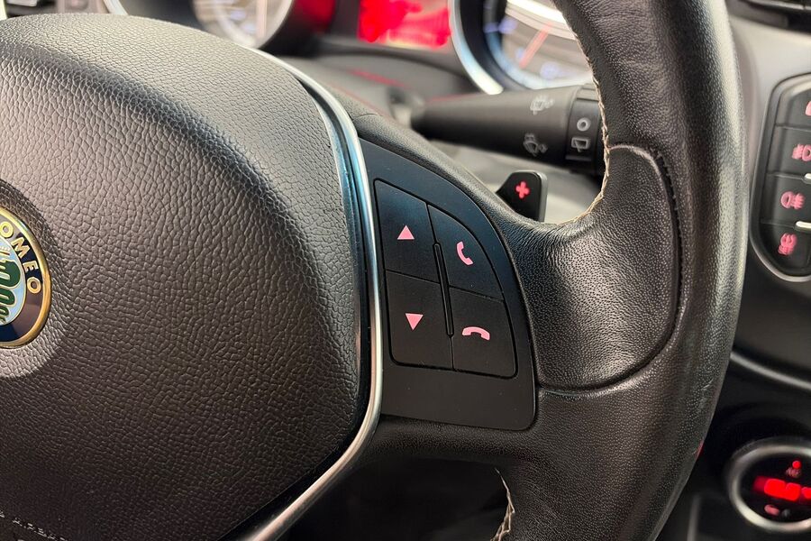 Alfa Romeo Giulietta vaihtoauto