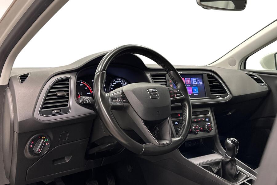 SEAT Leon Sportstourer vaihtoauto