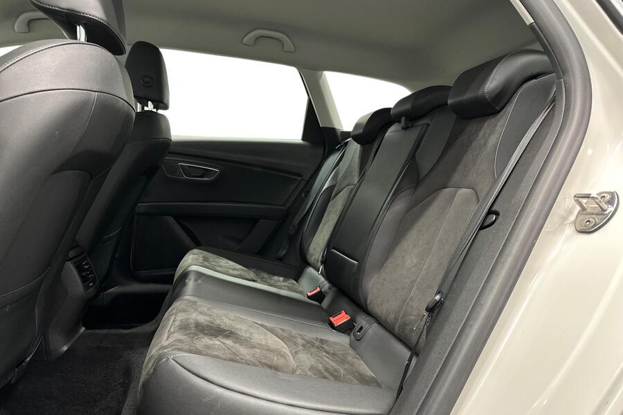 SEAT Leon Sportstourer vaihtoauto