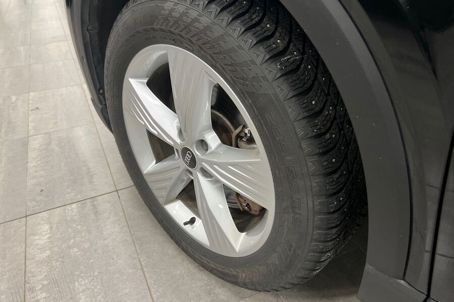 Audi Q4 e-tron vaihtoauto