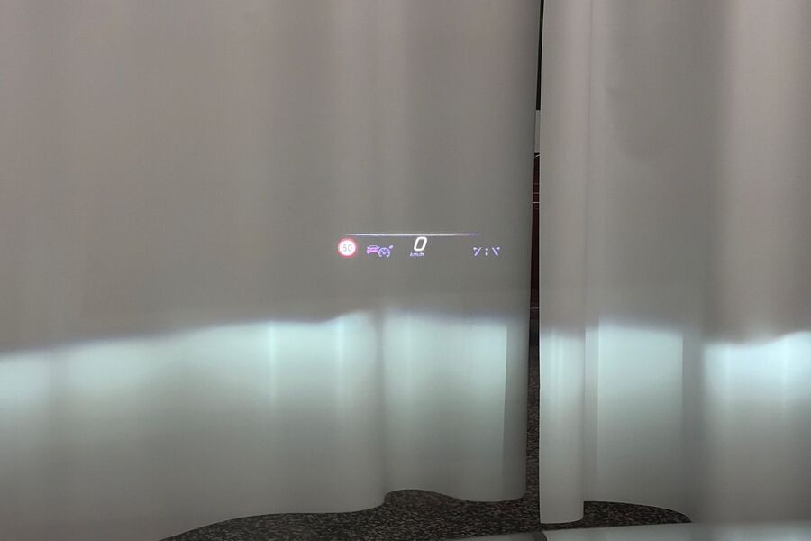 Mercedes-Benz EQS vaihtoauto