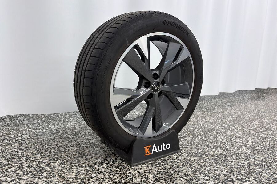 Audi Q4 e-tron vaihtoauto