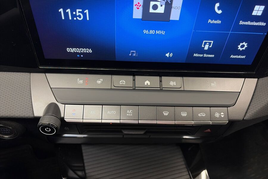 Opel Astra vaihtoauto