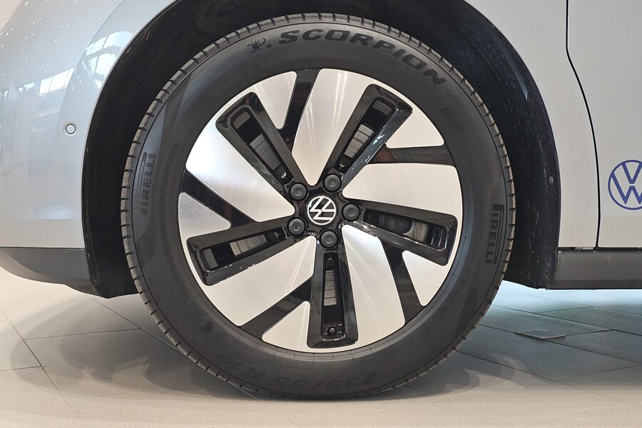 Volkswagen ID. Buzz vaihtoauto