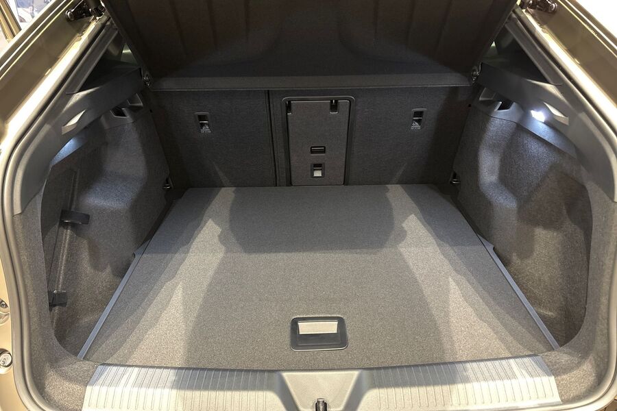 Cupra Tavascan vaihtoauto