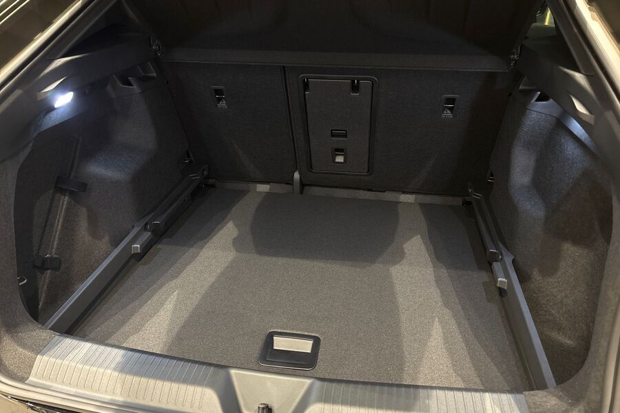 Cupra Tavascan vaihtoauto