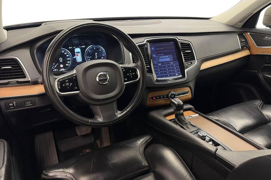 Volvo XC90 vaihtoauto