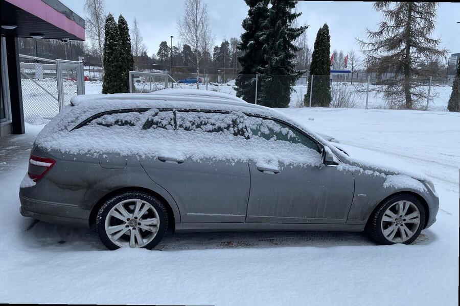 Mercedes-Benz C vaihtoauto