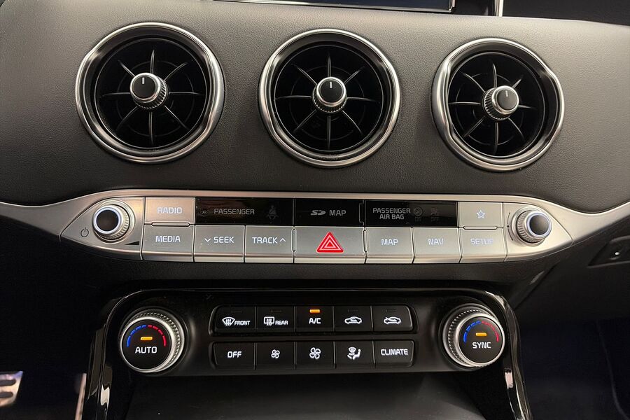 Kia Stinger vaihtoauto