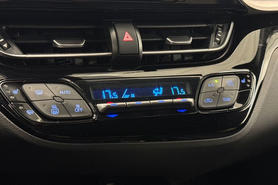 Toyota C-HR vaihtoauto