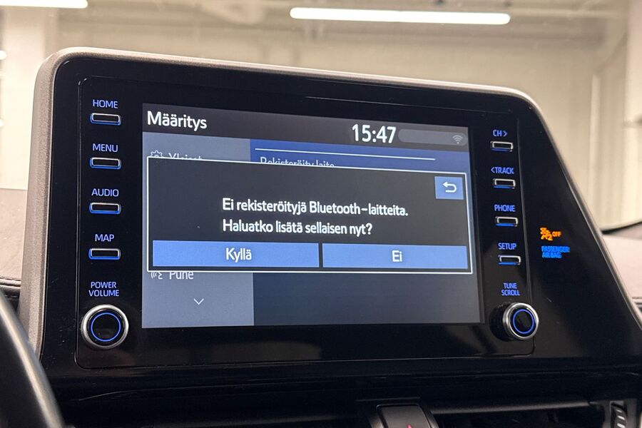 Toyota C-HR vaihtoauto