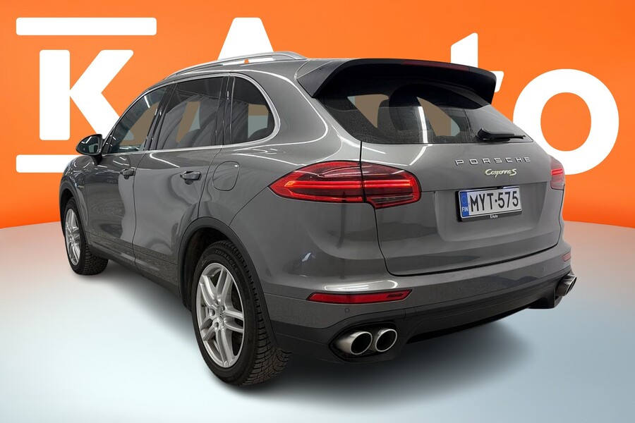 Porsche Cayenne vaihtoauto