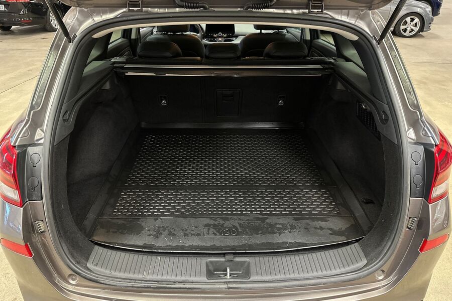 Hyundai i30 Wagon vaihtoauto