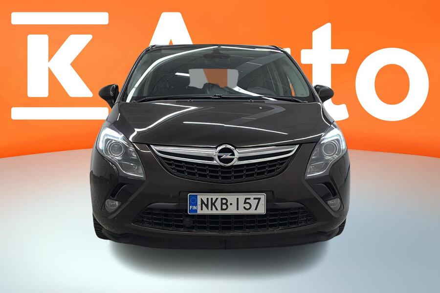 Opel Zafira Tourer vaihtoauto