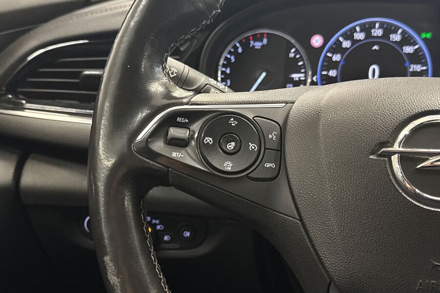 Opel Insignia vaihtoauto