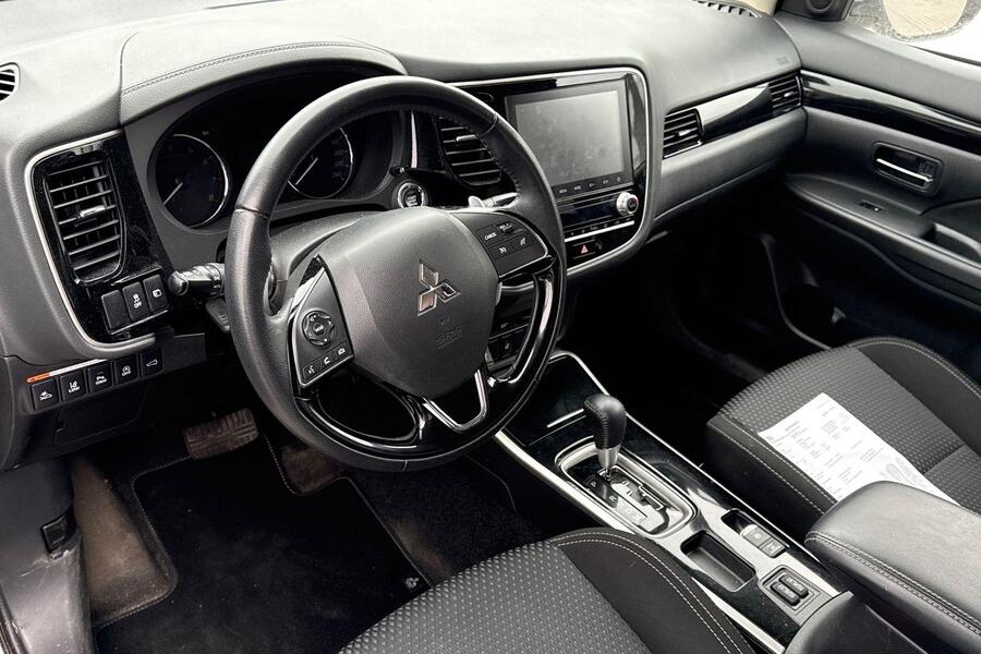 Mitsubishi Outlander vaihtoauto