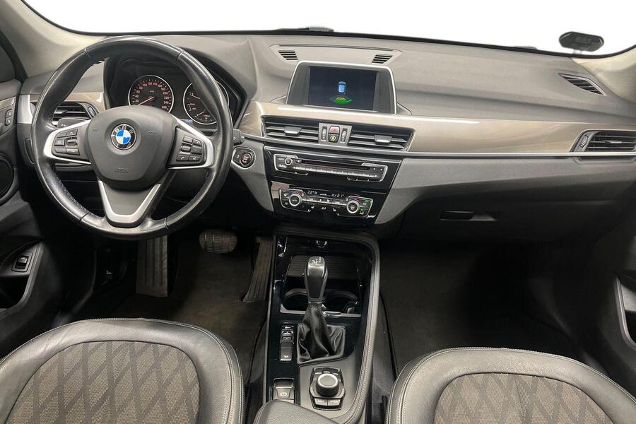 BMW X1 vaihtoauto