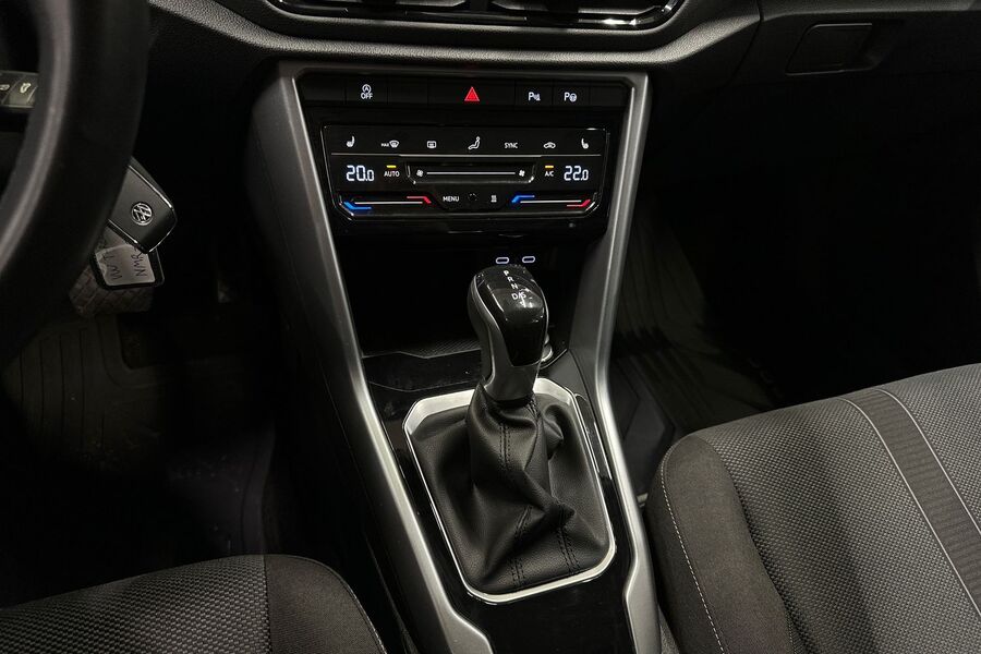 Volkswagen T-Roc vaihtoauto