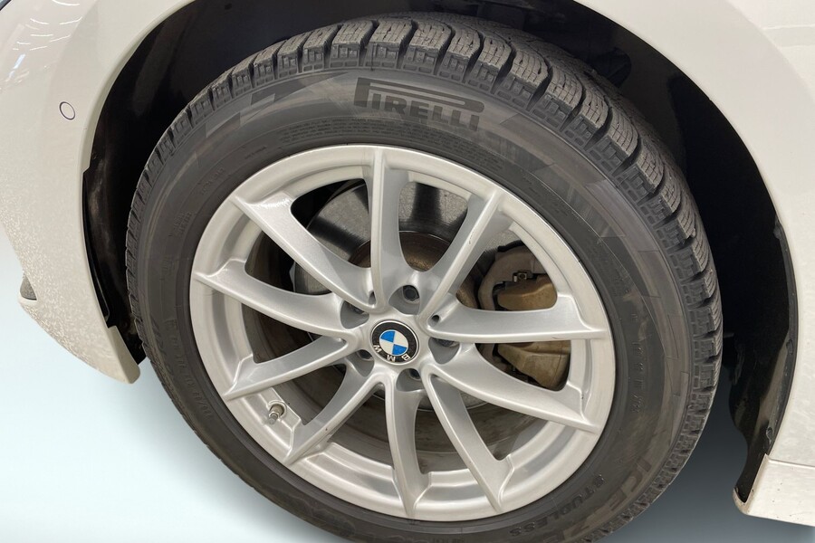 BMW 330 vaihtoauto