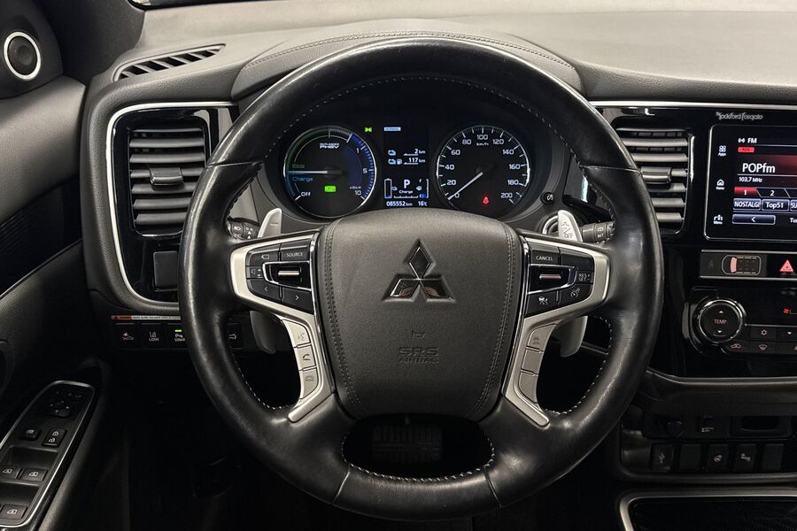 Mitsubishi Outlander PHEV vaihtoauto